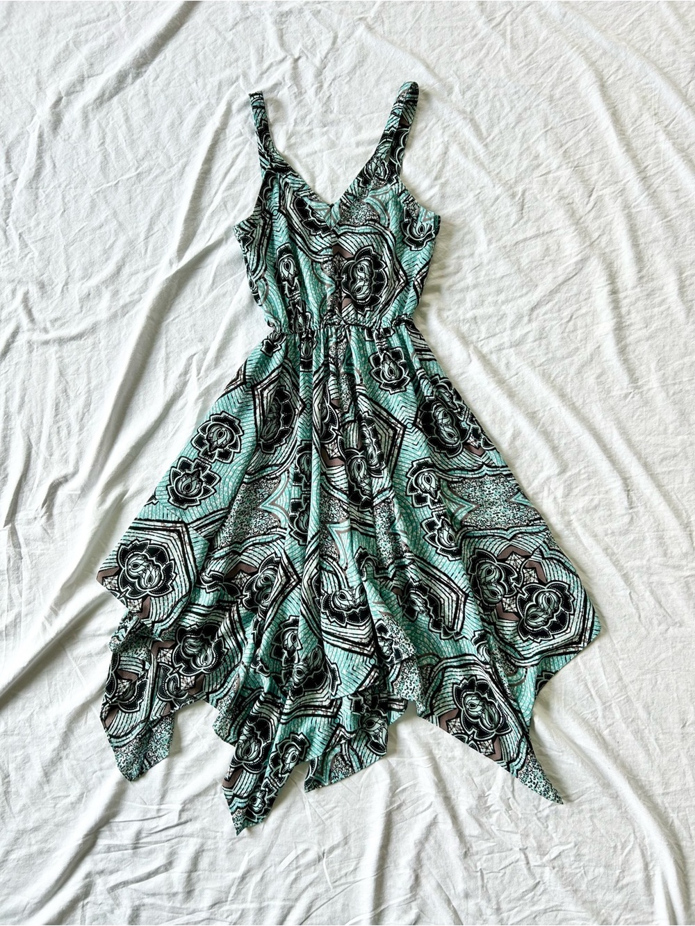 H&M Polynesian Inspired Printed Dress w/ Handkerchief Skirt